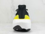 2024/03/31708485817d8caca14bbd7d05e933669f6b74db_adidas_HP9204_Ultraboost_Light_07E2.jpg