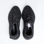 2024/11/adidas-yeezy-350-black7E2.jpg