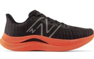 New Balance Propel V4