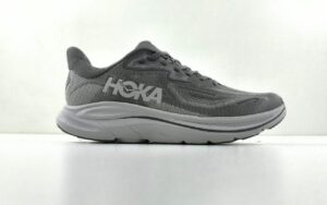 Hoka Clifton 10