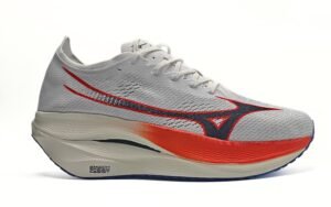 Mizuno Wave Rebellion Pro 3