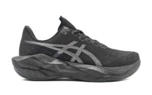 Asics Novablast 6